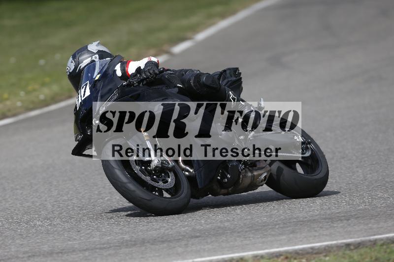 /30 27.07.2026  Dunlop Ride und Test Day ADR/Gruppe gelb Erfahren/77
